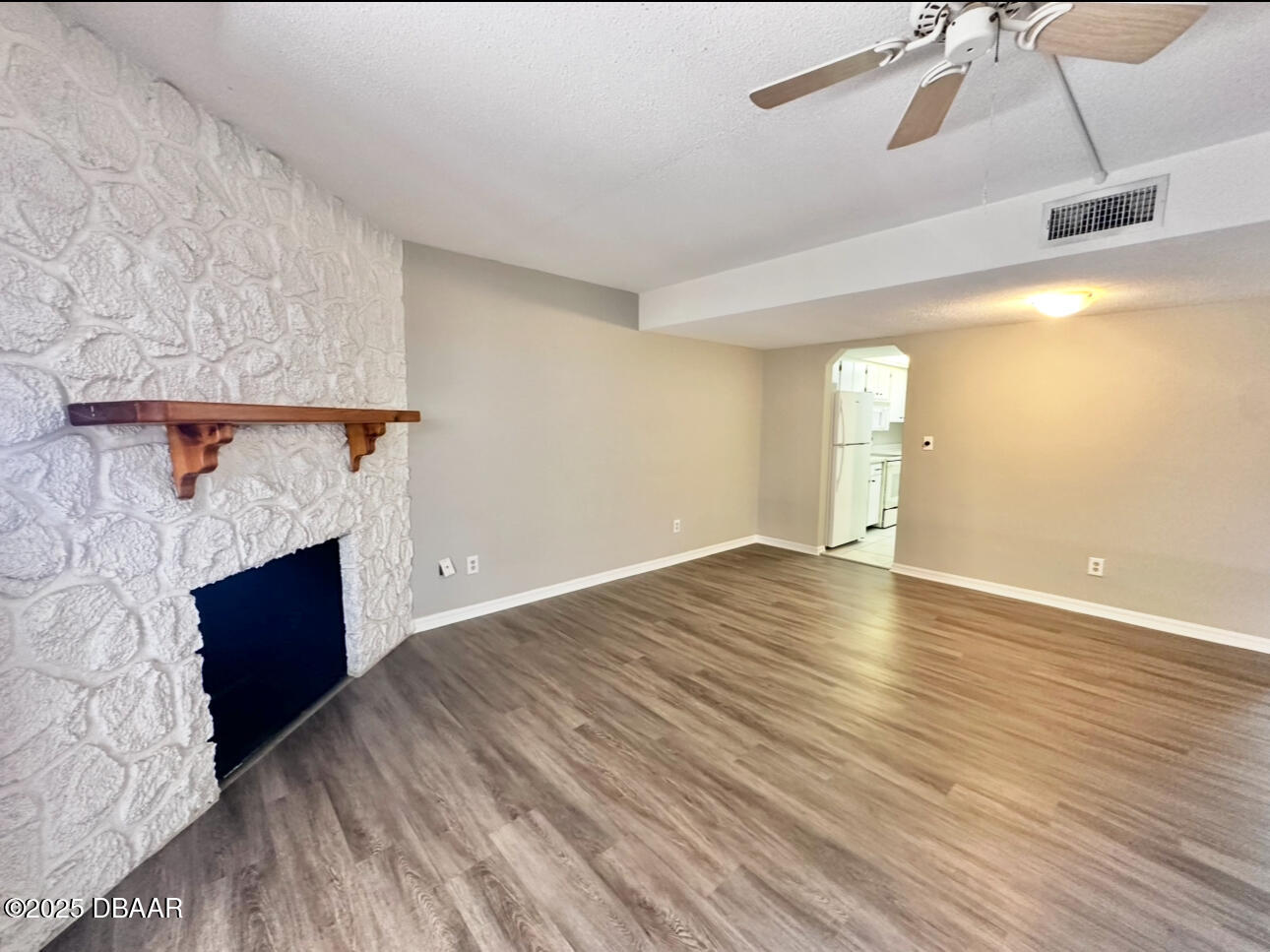 2250 S Palmetto Avenue J3