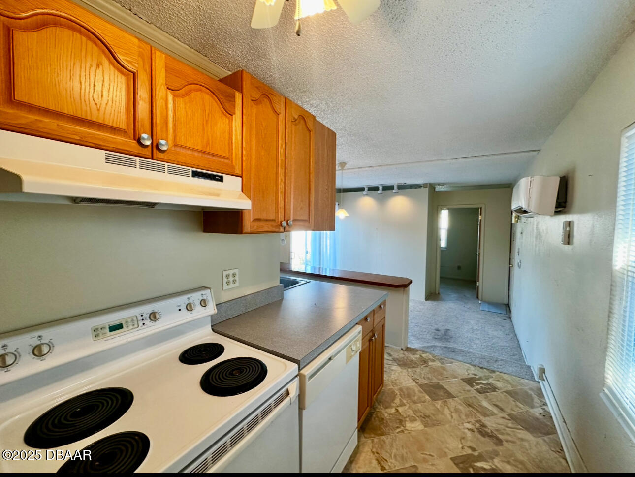 1104 Jacaranda Avenue Apt 1