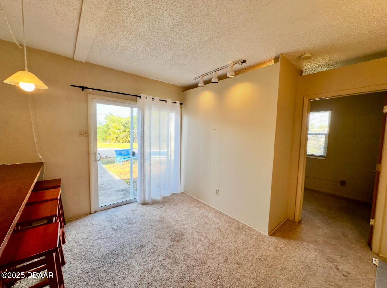 1104 Jacaranda Avenue Apt 1