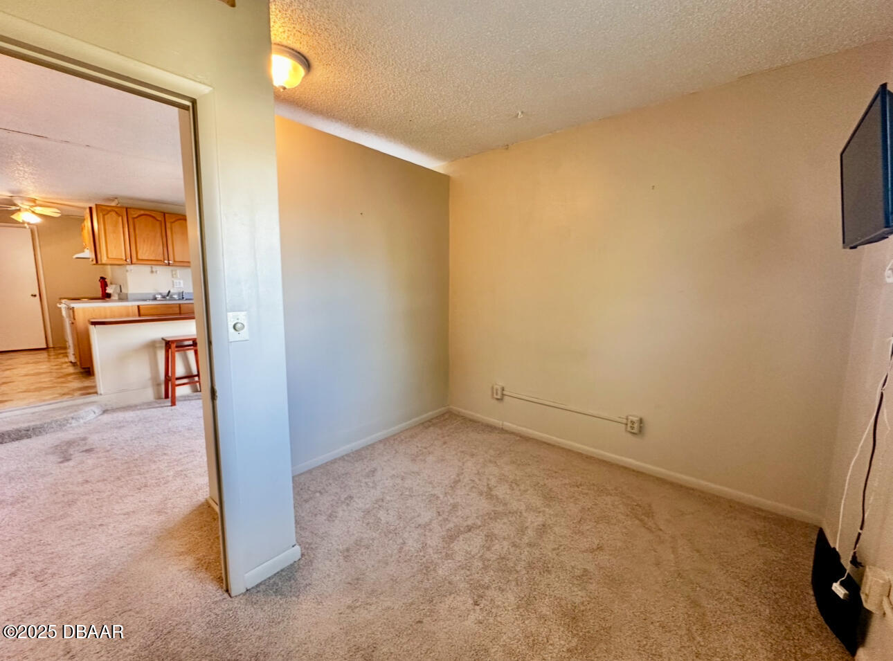 1104 Jacaranda Avenue Apt 1