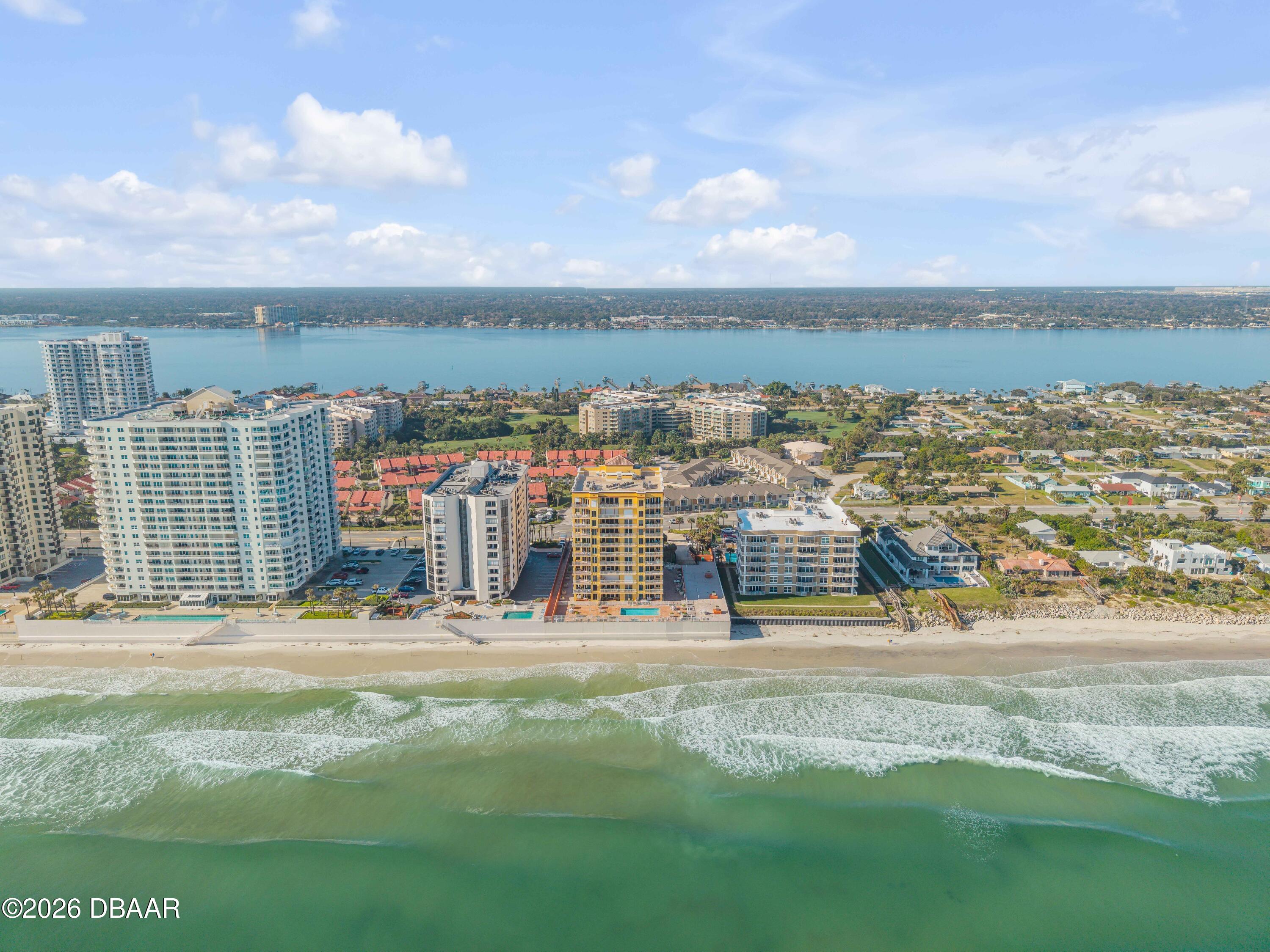 2901 S Atlantic Avenue PH201