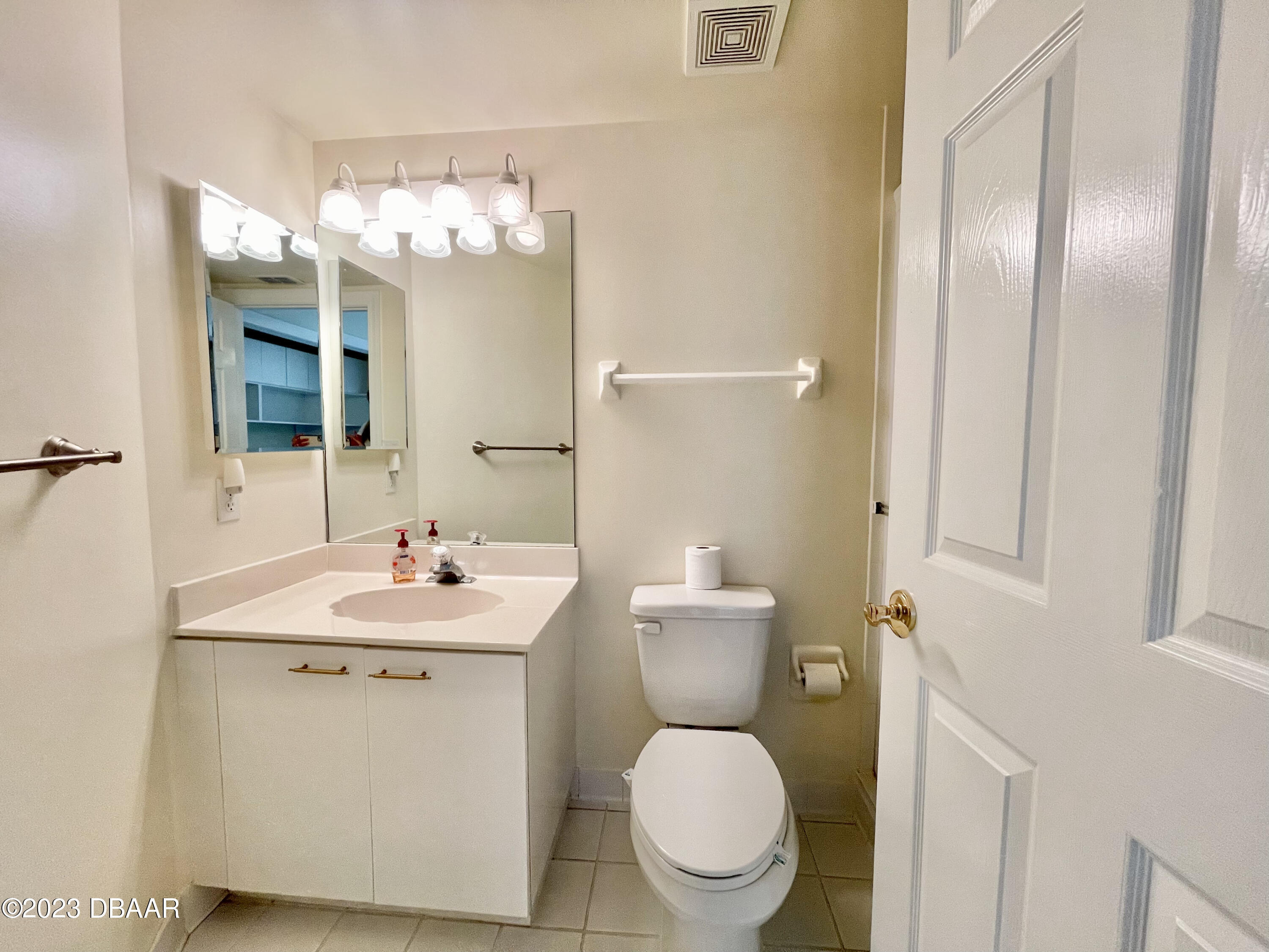 4575 S Atlantic Avenue 6203