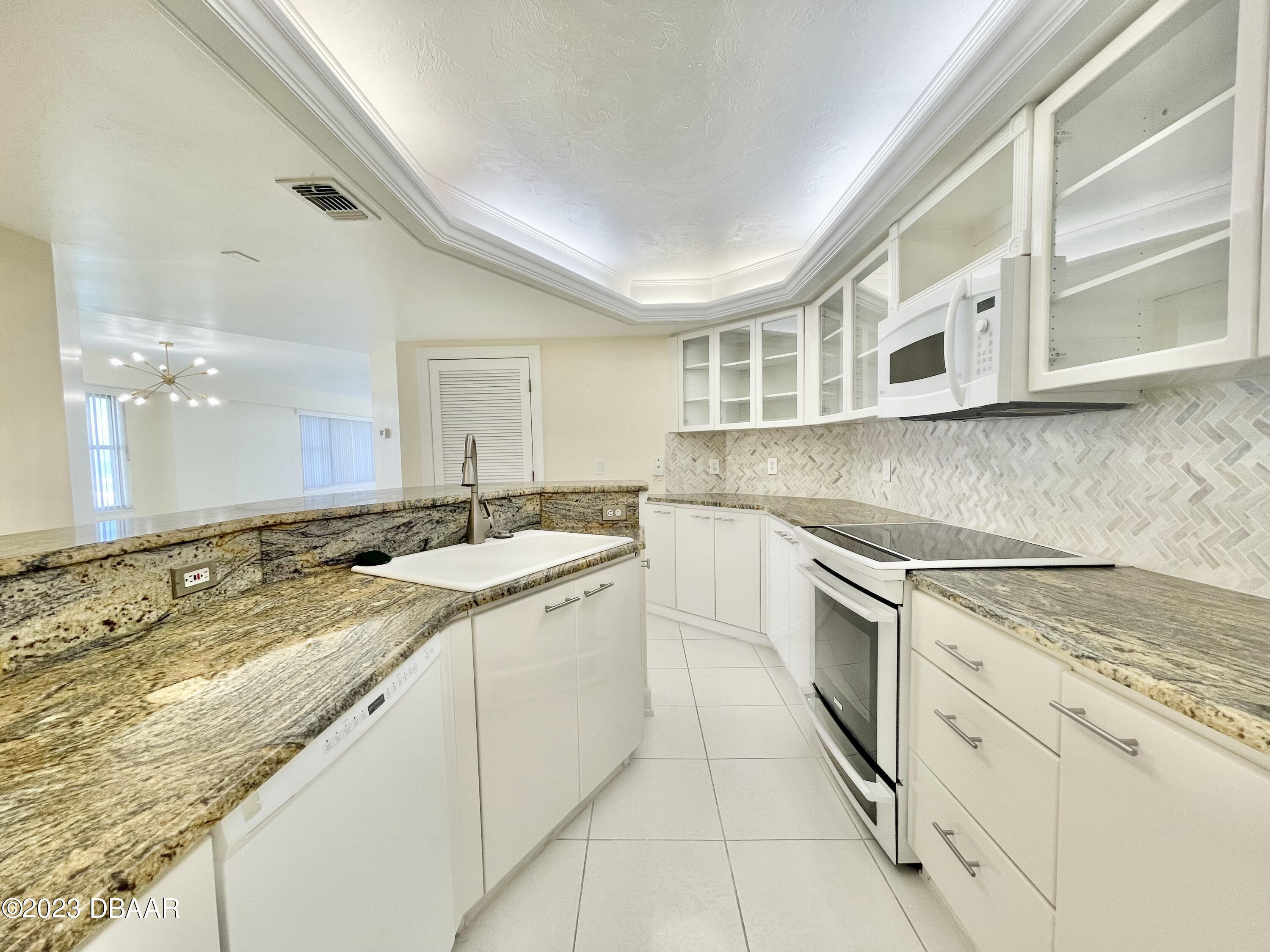 4575 S Atlantic Avenue 6203