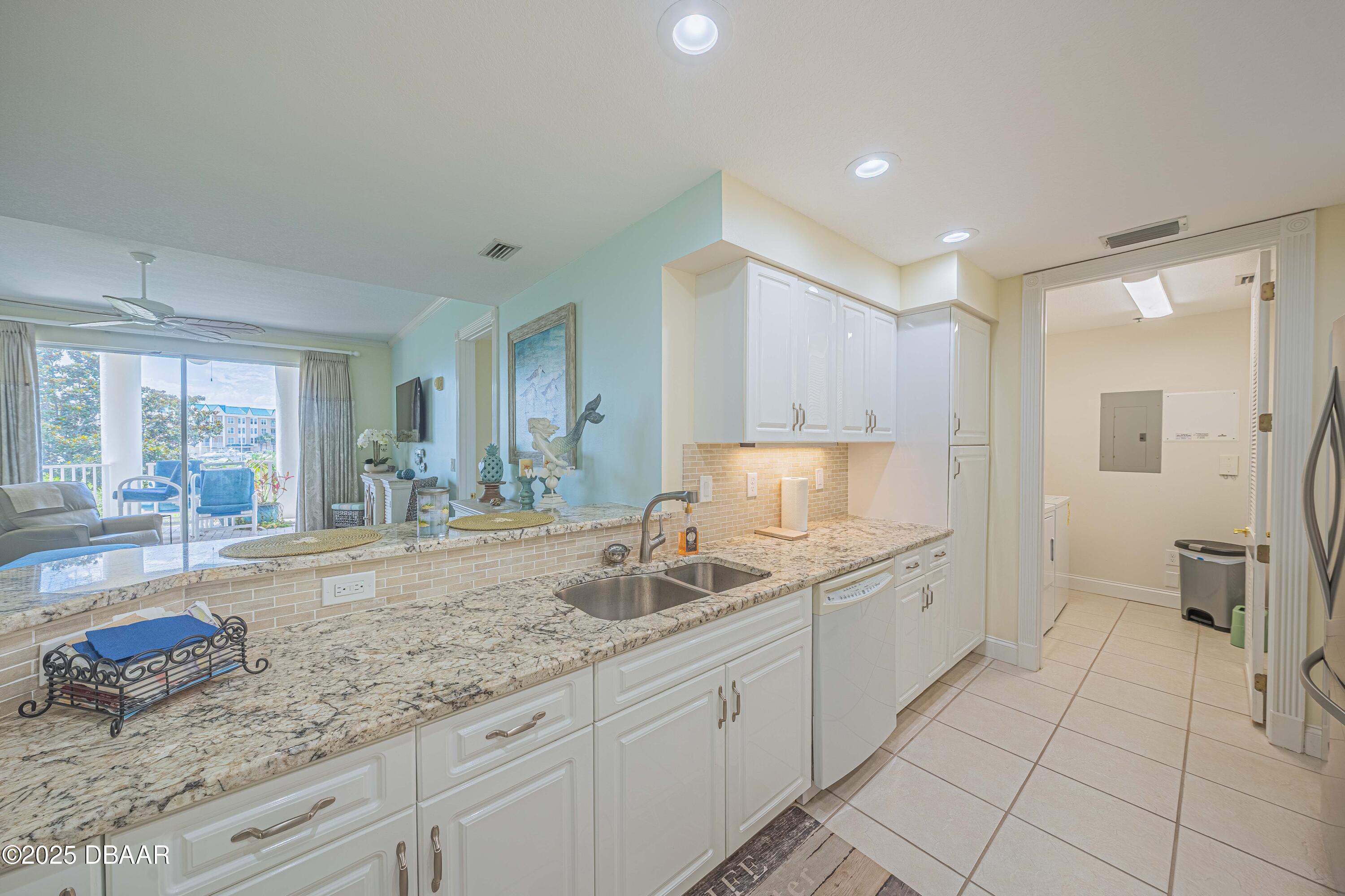 4620 Riverwalk Village Court 7205