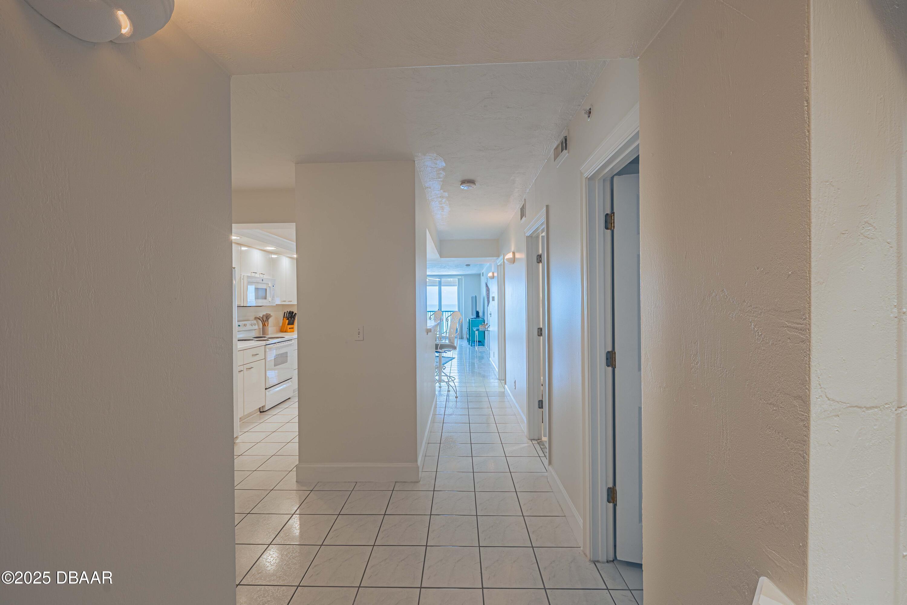 4575 S Atlantic Avenue 6607