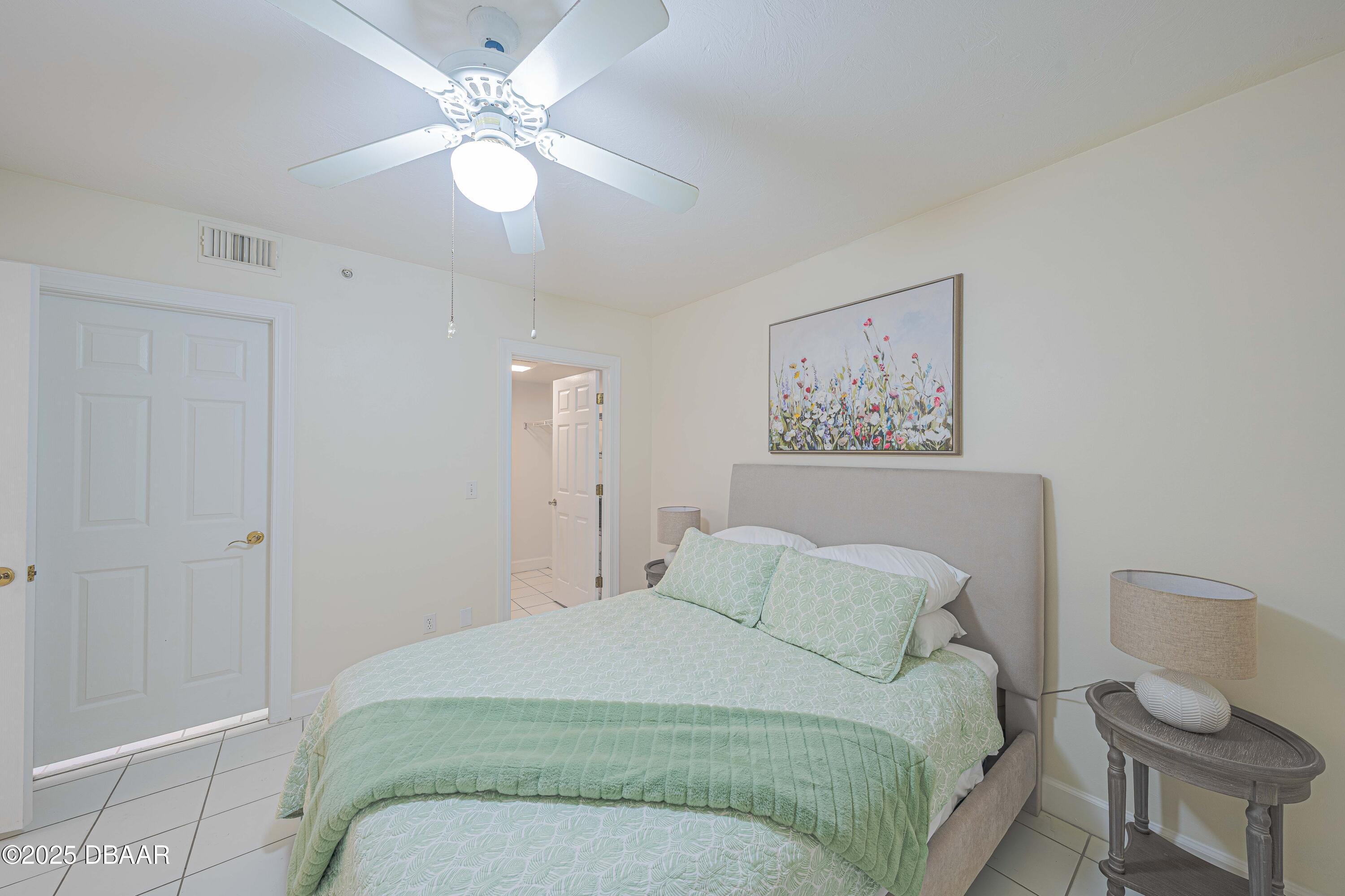 4575 S Atlantic Avenue 6607