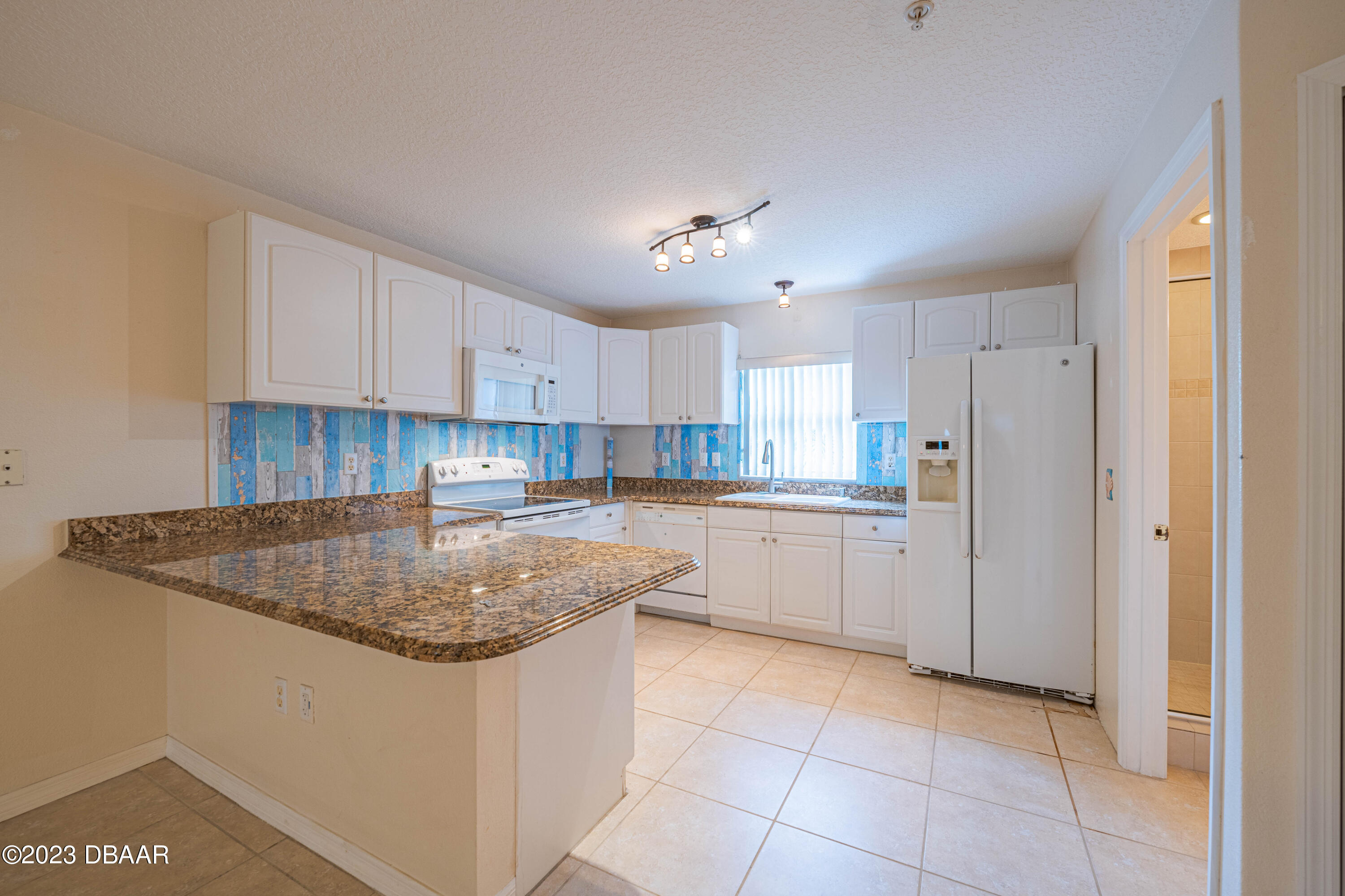 3733 Cardinal Boulevard 2