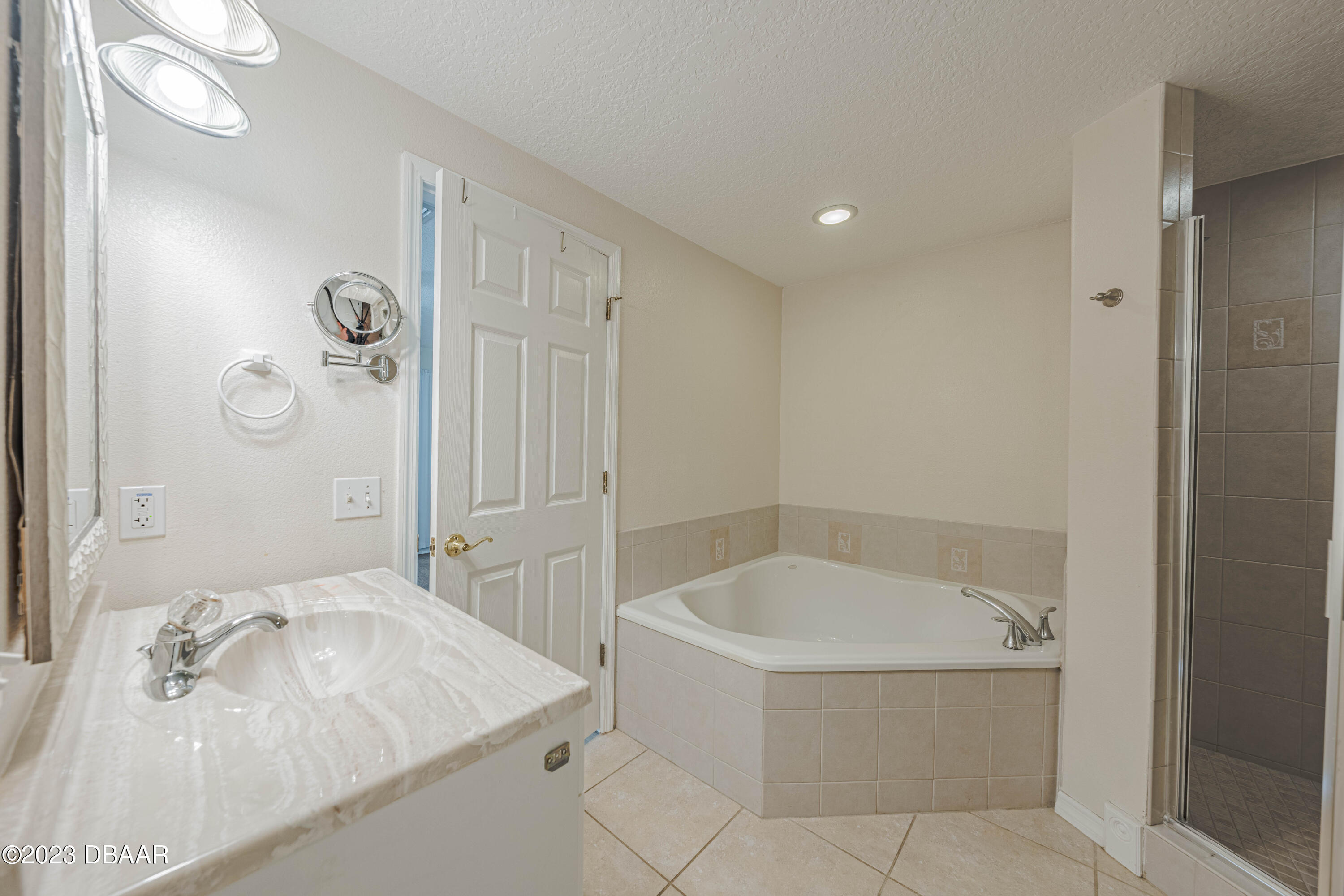 3733 Cardinal Boulevard 2