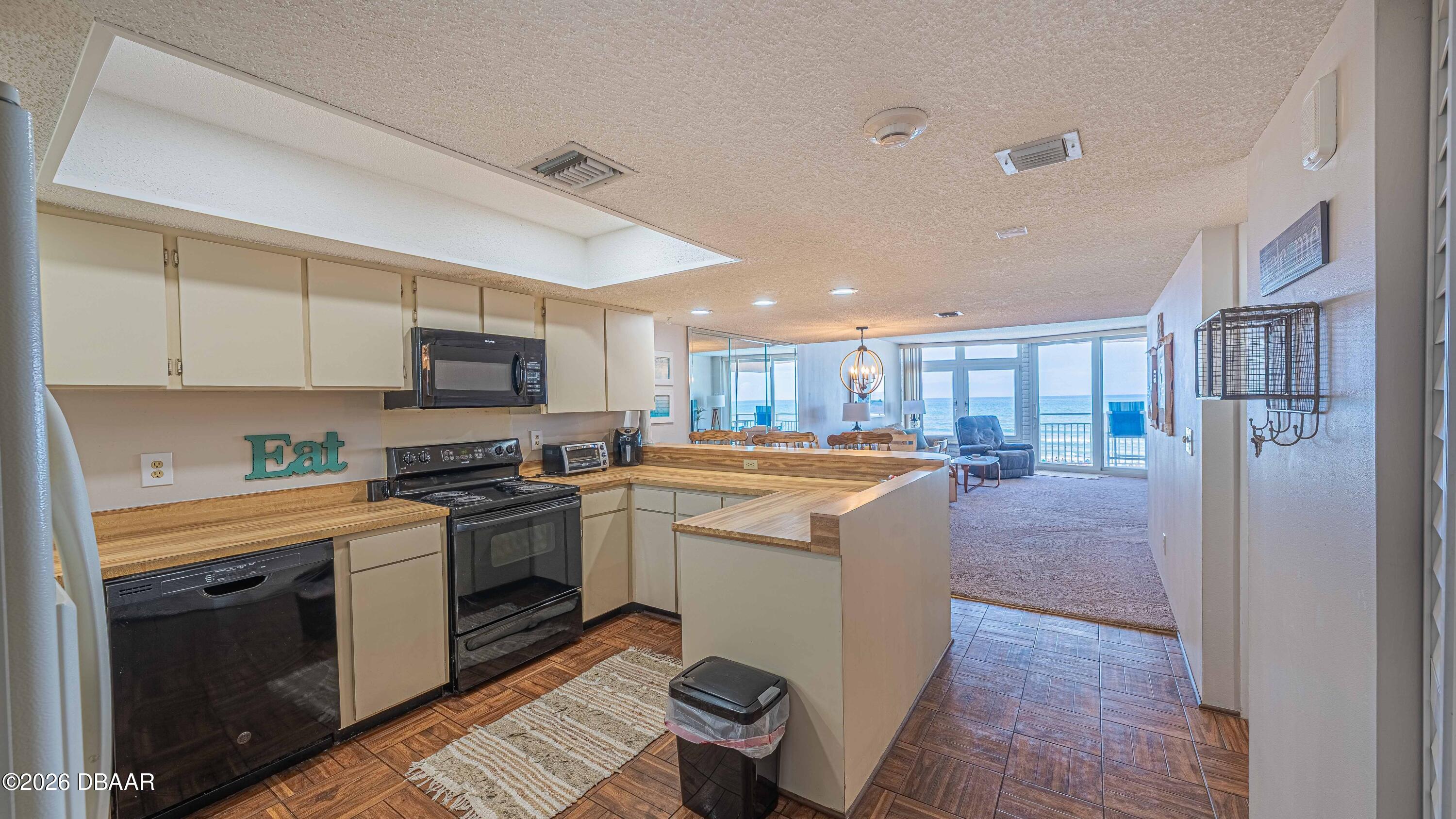 3831 S Atlantic Avenue 205