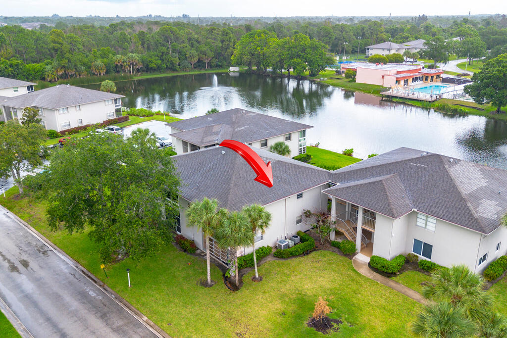 3 Lake Vista Trail 203, Port St. Lucie Unit: 203