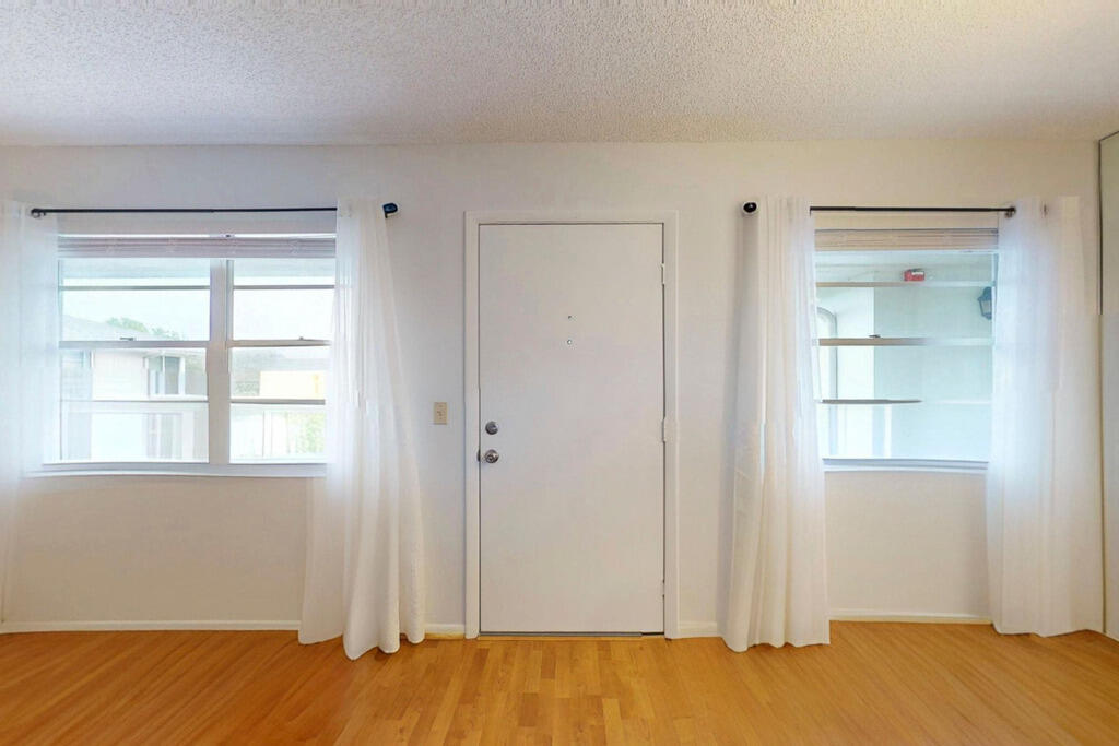 3 Lake Vista Trail 203, Port St. Lucie Unit: 203