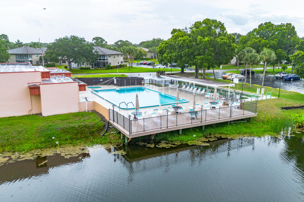 3 Lake Vista Trail 203, Port St. Lucie Unit: 203