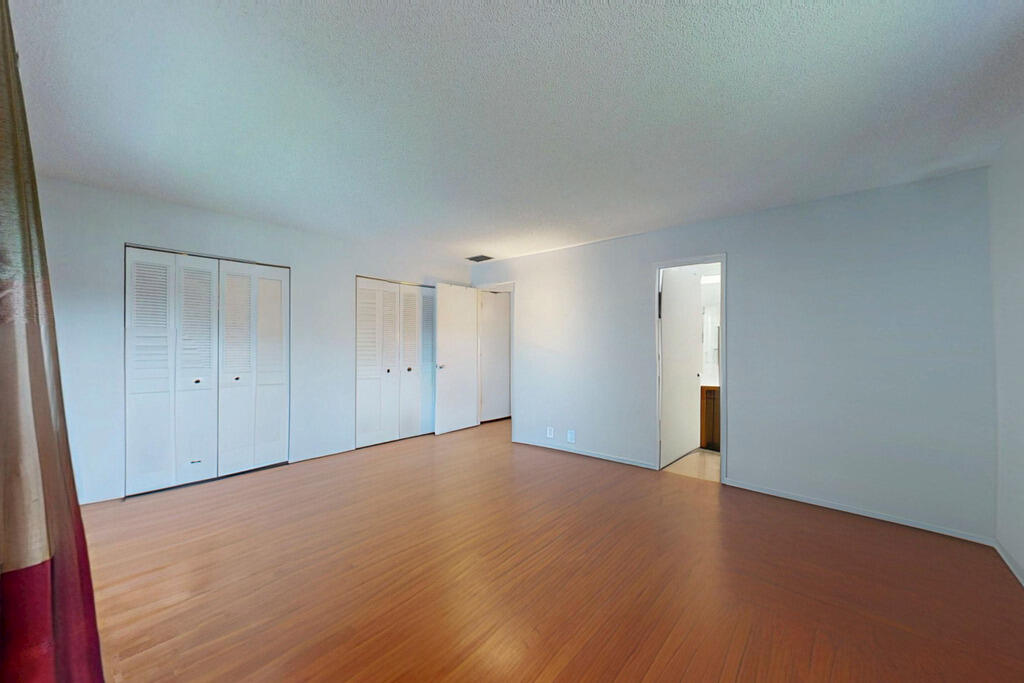 3 Lake Vista Trail 203, Port St. Lucie Unit: 203