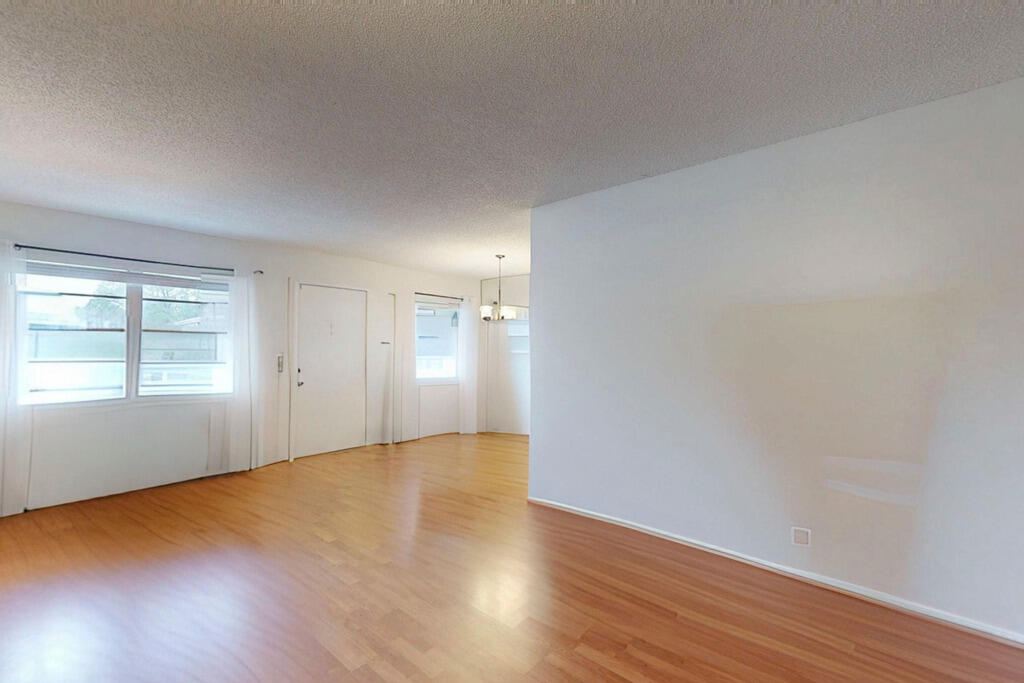 3 Lake Vista Trail 203, Port St. Lucie Unit: 203