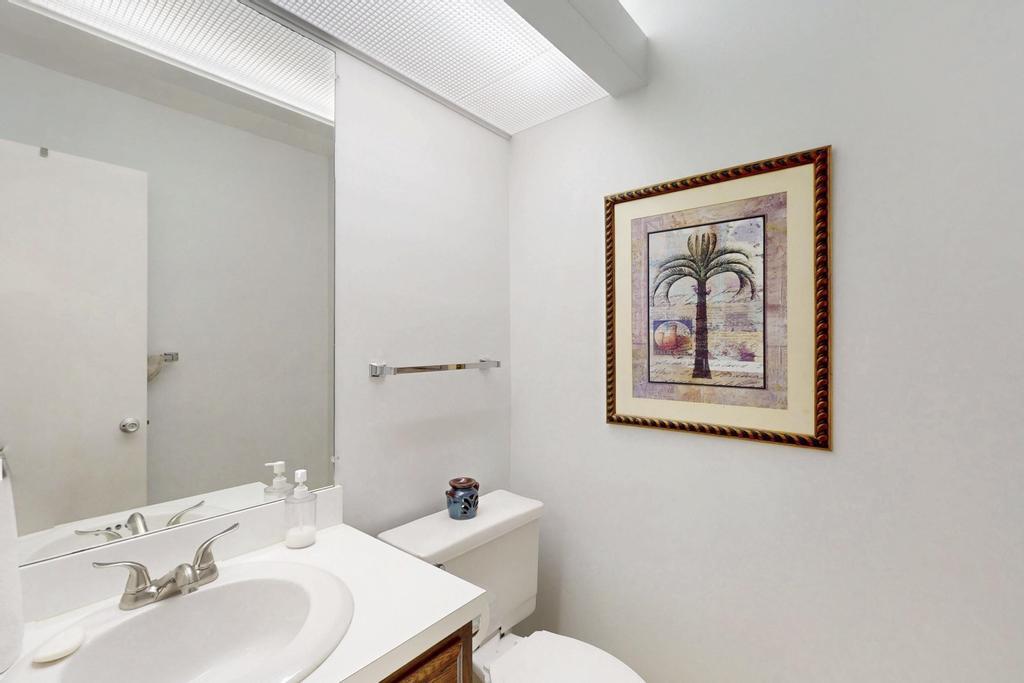 3 Lake Vista Trail 203, Port St. Lucie Unit: 203