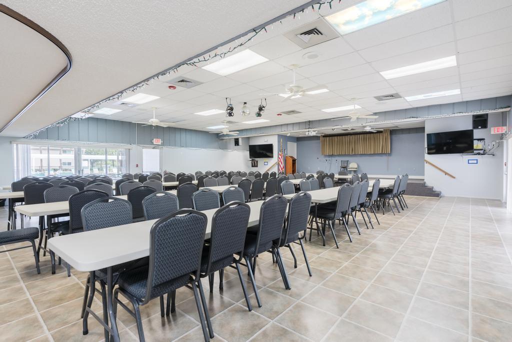3 Lake Vista Trail 203, Port St. Lucie Unit: 203