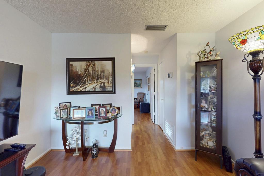 3 Lake Vista Trail 203, Port St. Lucie Unit: 203