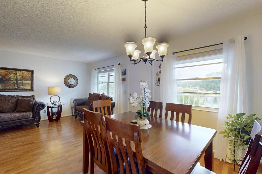 3 Lake Vista Trail 203, Port St. Lucie Unit: 203