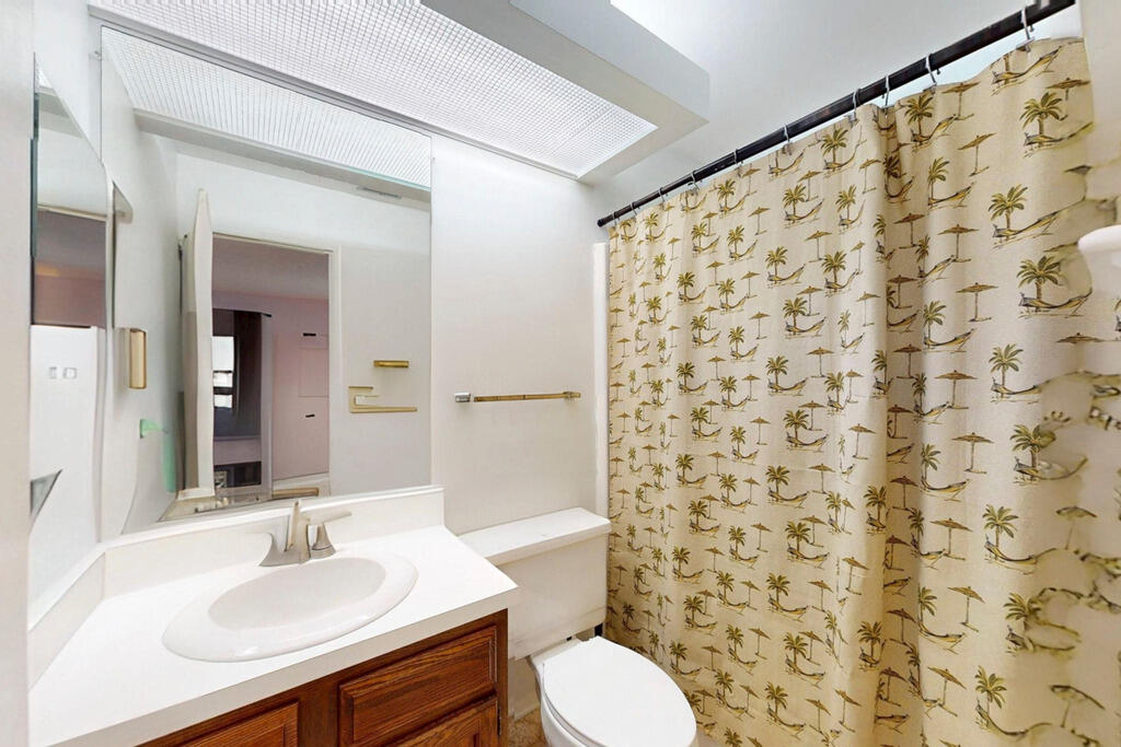 3 Lake Vista Trail 203, Port St. Lucie Unit: 203
