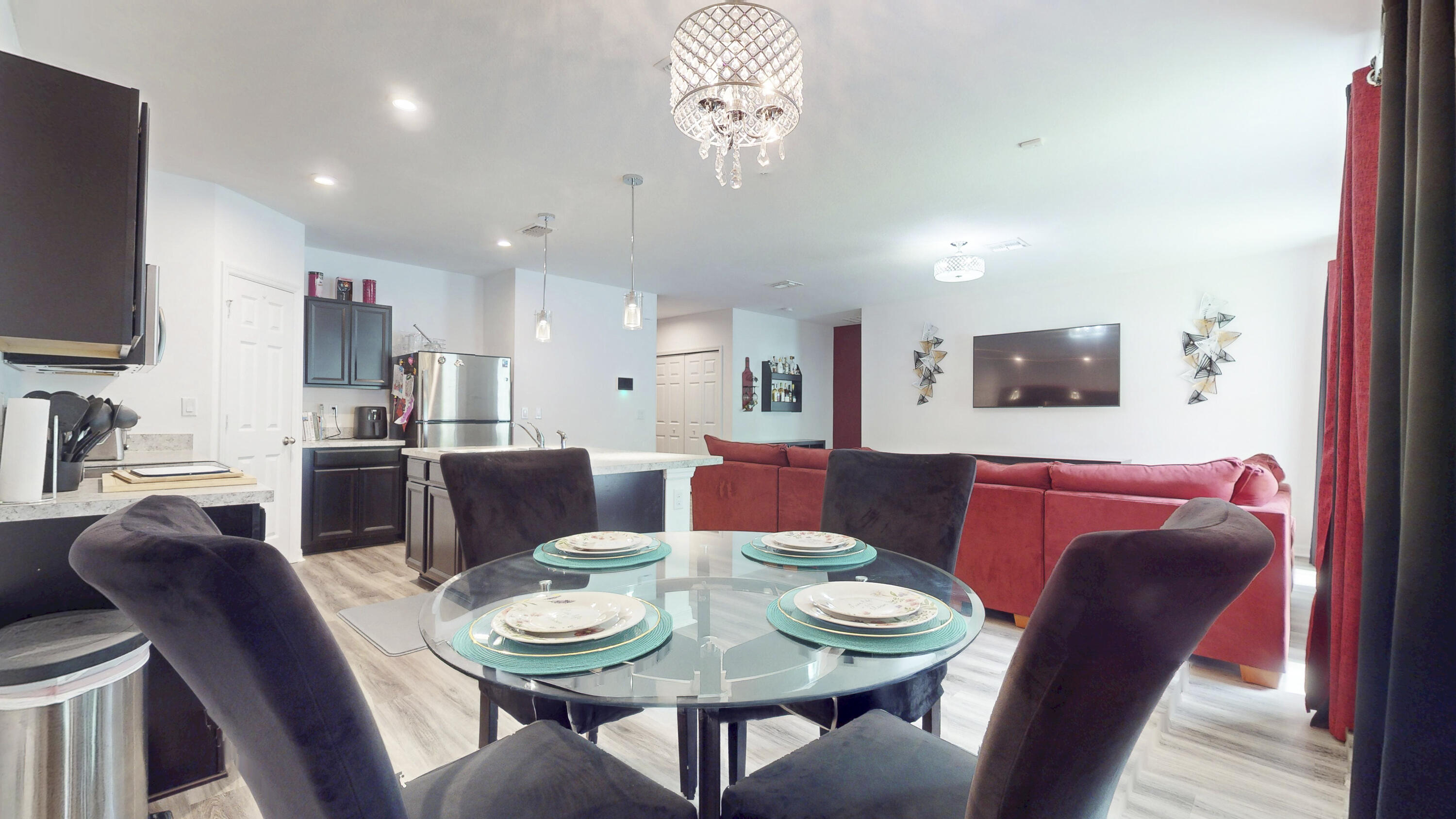 5344 Oakland Lake Circle