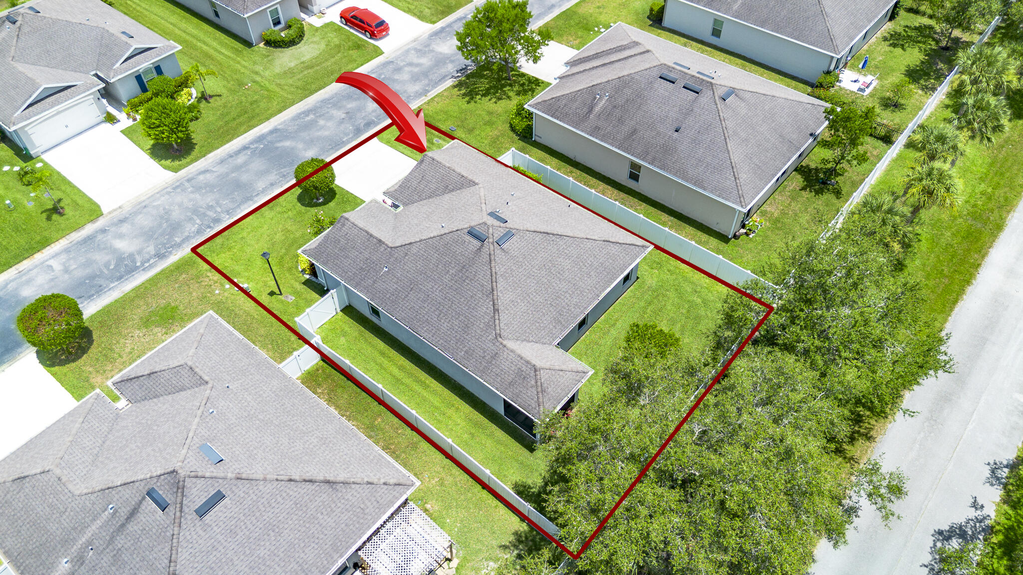 5344 Oakland Lake Circle