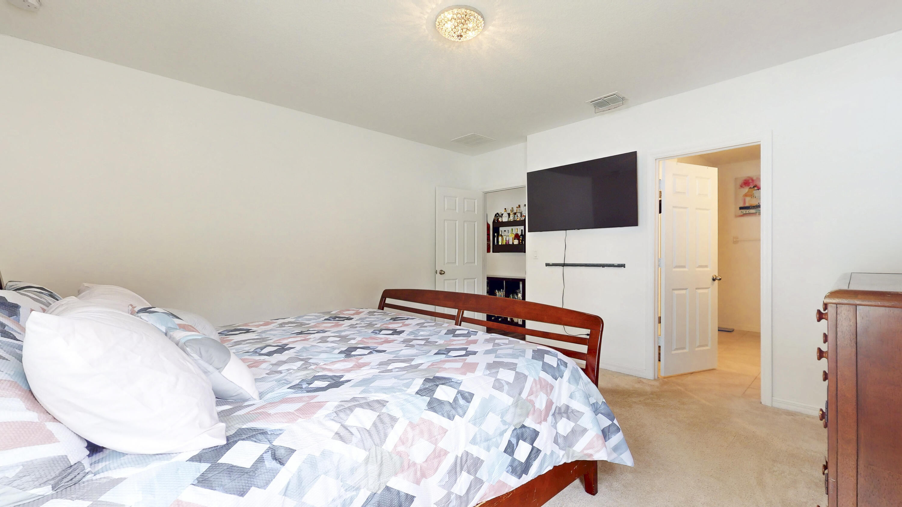 5344 Oakland Lake Circle