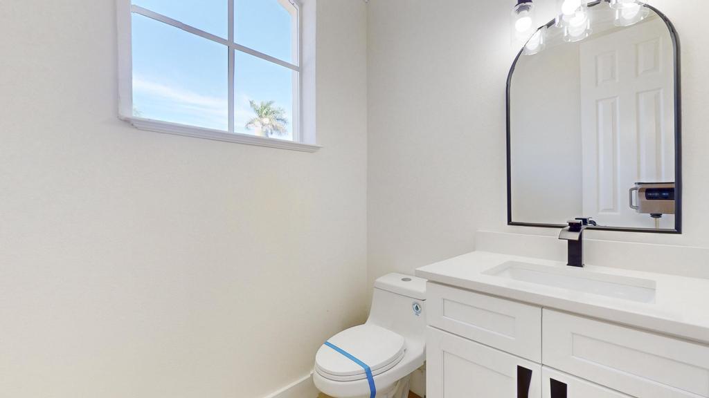 1255 SW Maplewood Drive, Port St. Lucie