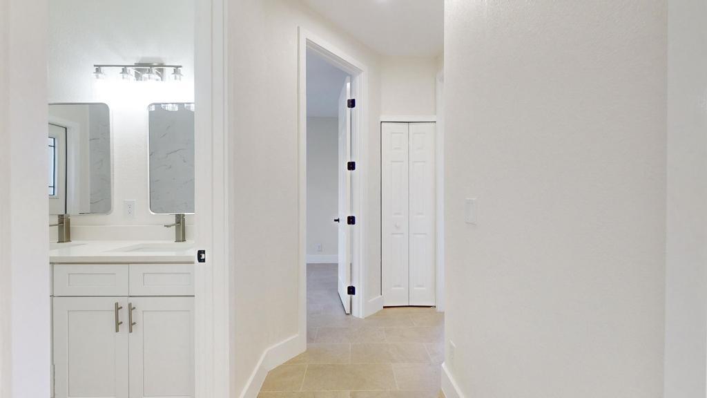 1255 SW Maplewood Drive, Port St. Lucie