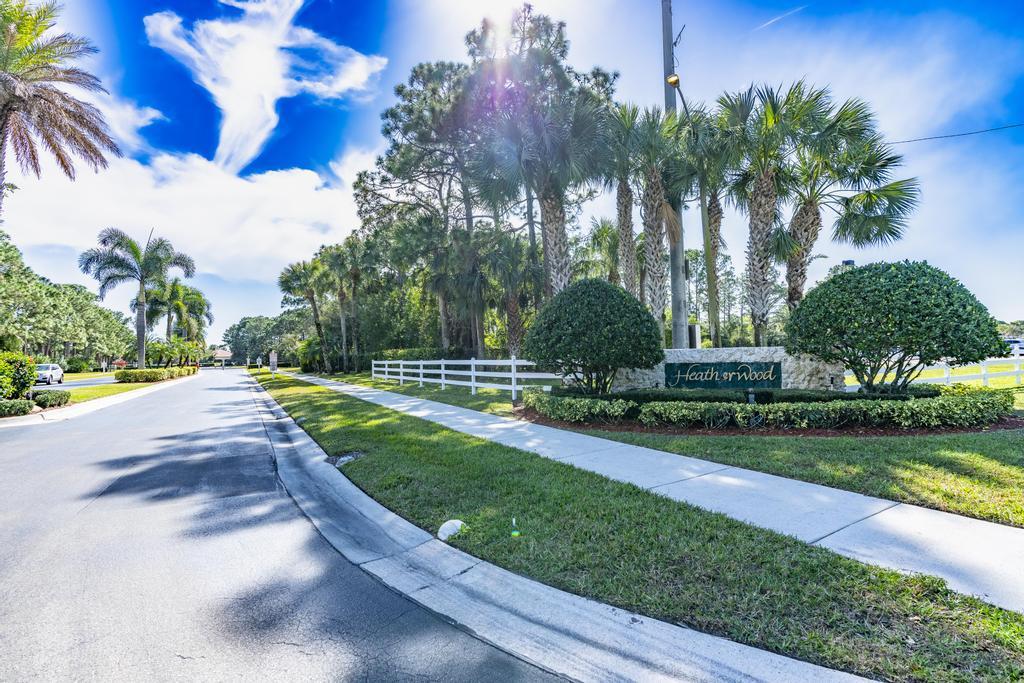 1255 SW Maplewood Drive, Port St. Lucie