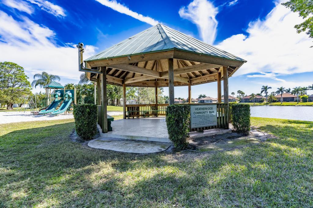1255 SW Maplewood Drive, Port St. Lucie