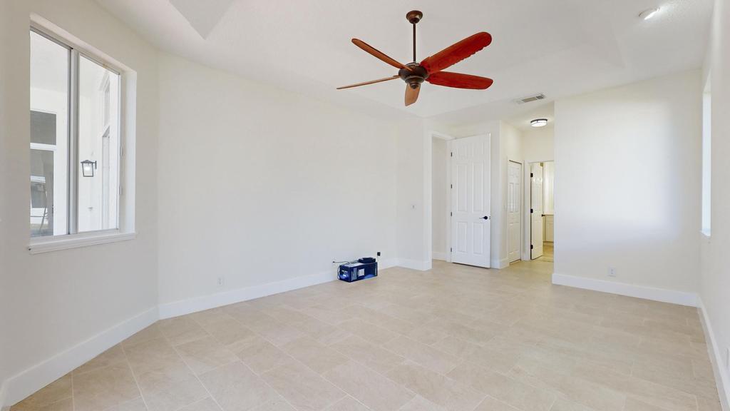 1255 SW Maplewood Drive, Port St. Lucie