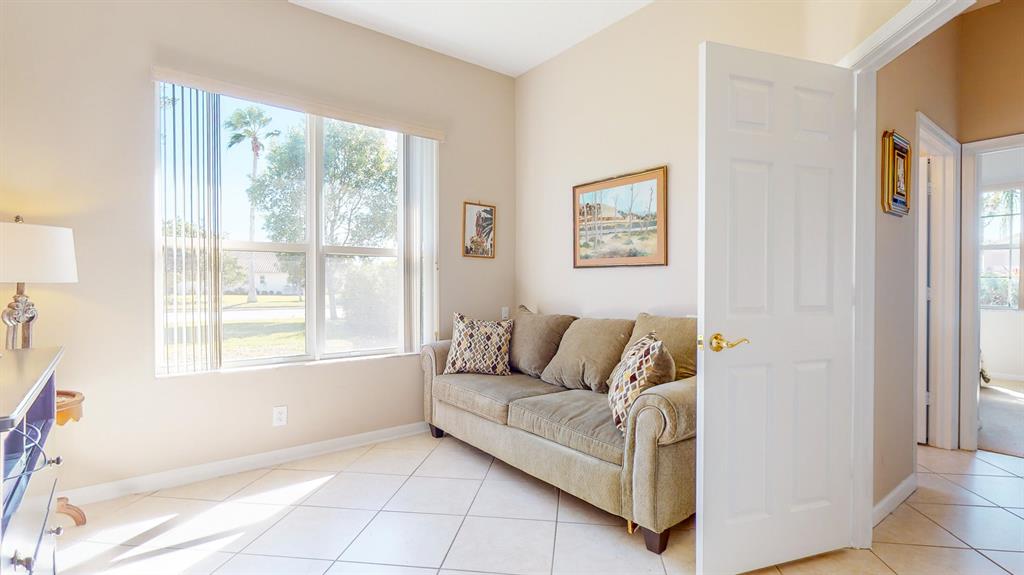 358 NW Shoreview Drive