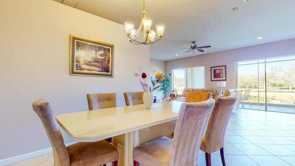 358 NW Shoreview Drive