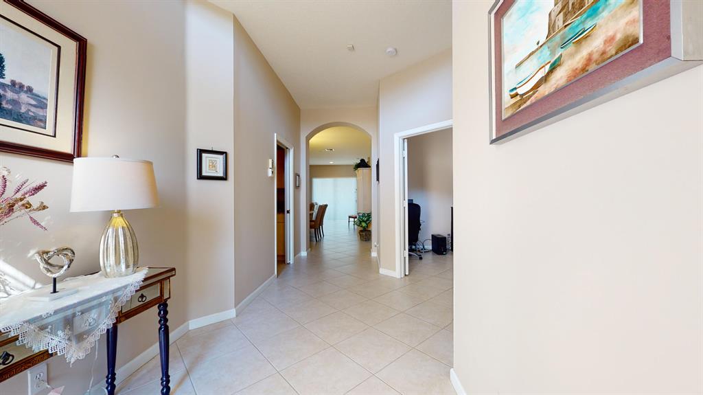 358 NW Shoreview Drive