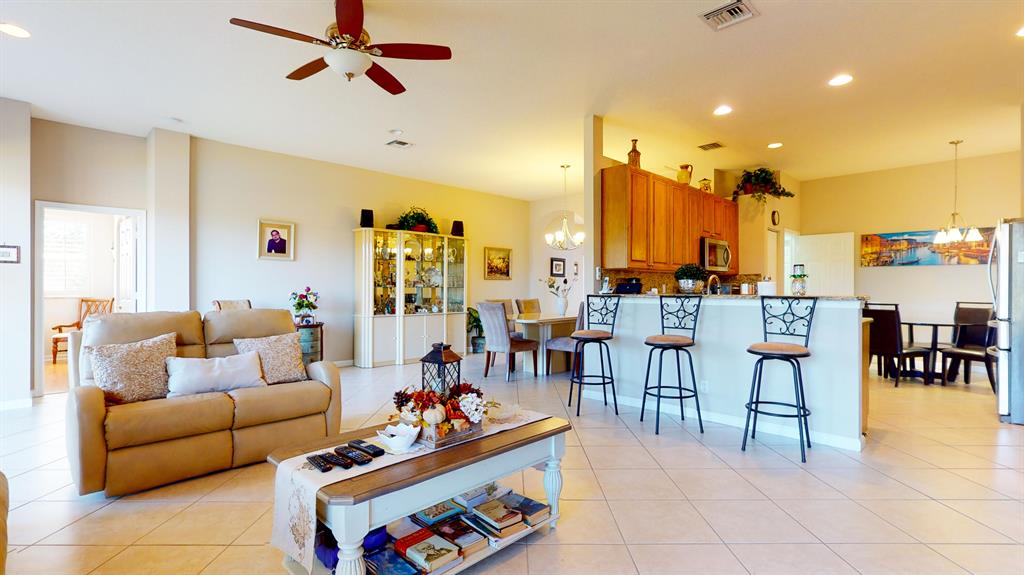 358 NW Shoreview Drive