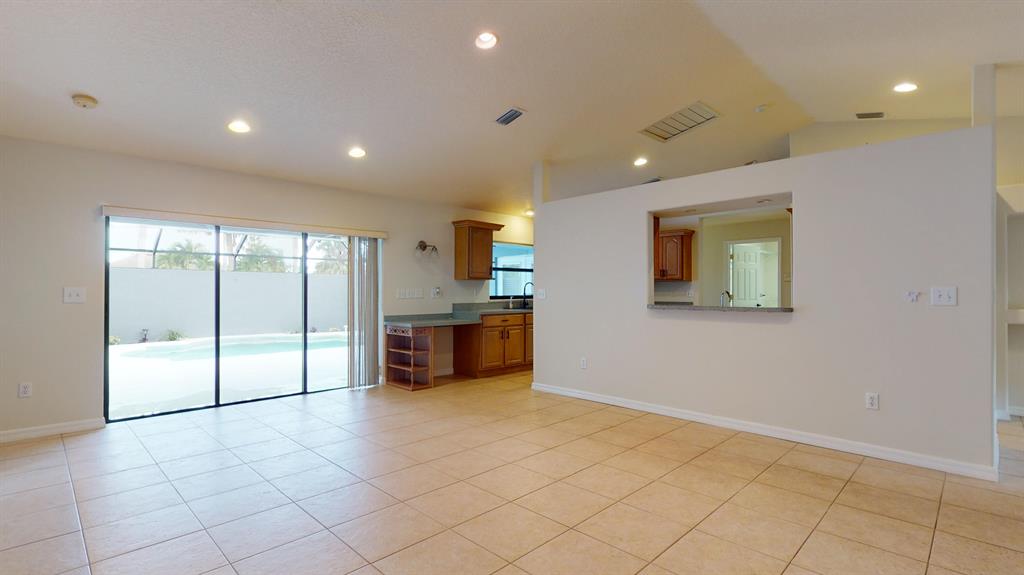 2873 SW Collings Drive