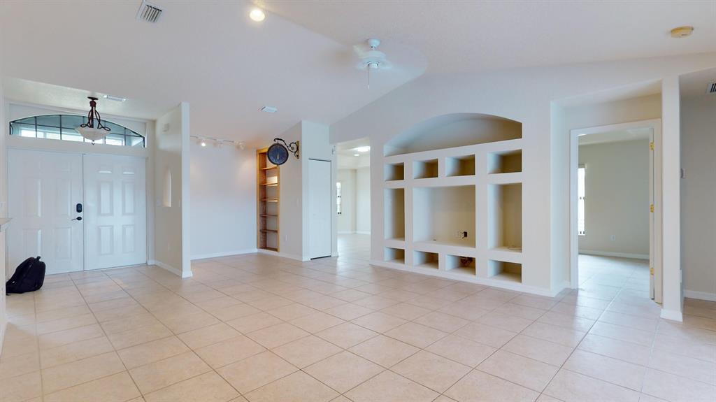 2873 SW Collings Drive
