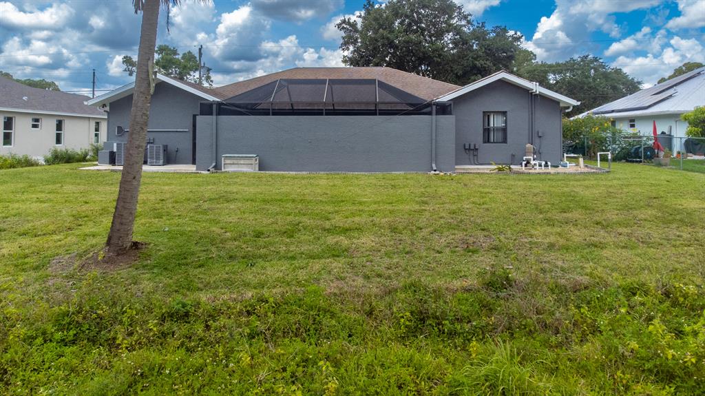 2873 SW Collings Drive