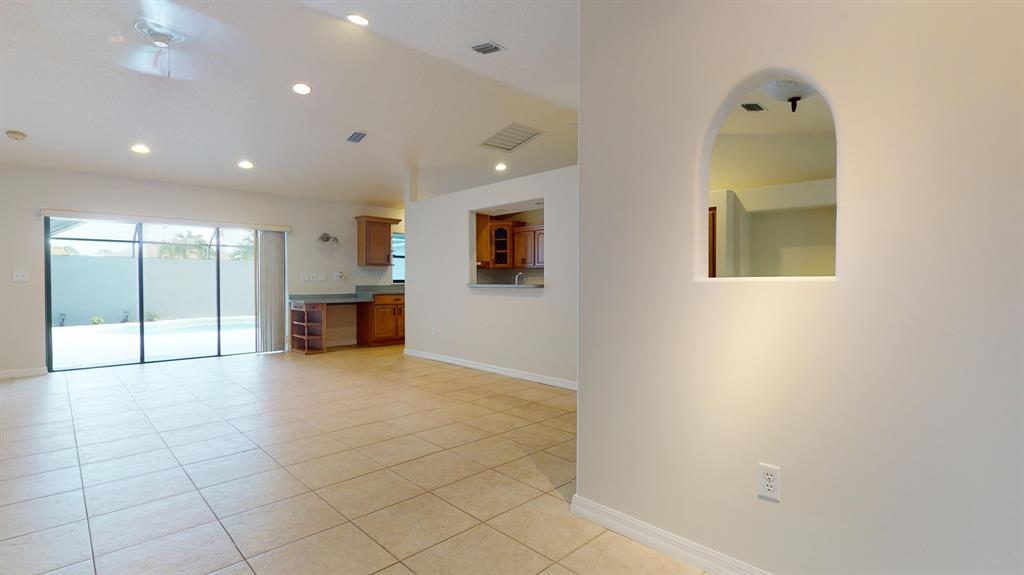 2873 SW Collings Drive