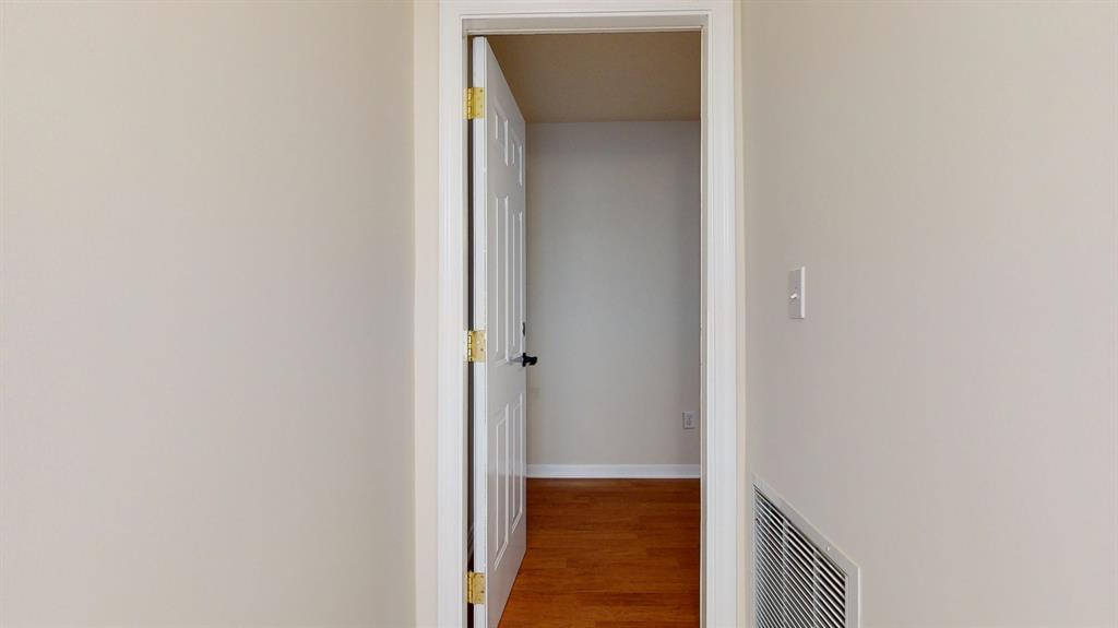 2873 SW Collings Drive