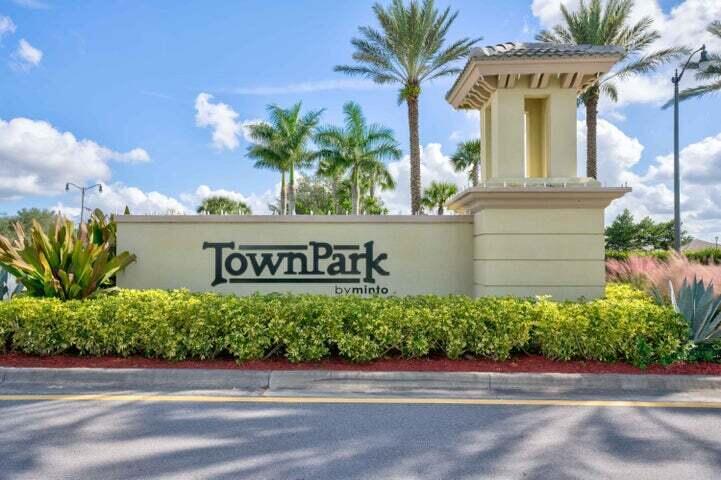 12020 SW Oakwater Court