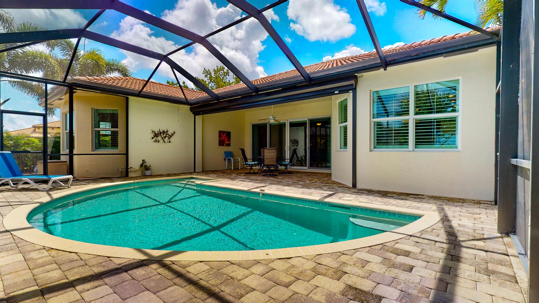 12020 SW Oakwater Court