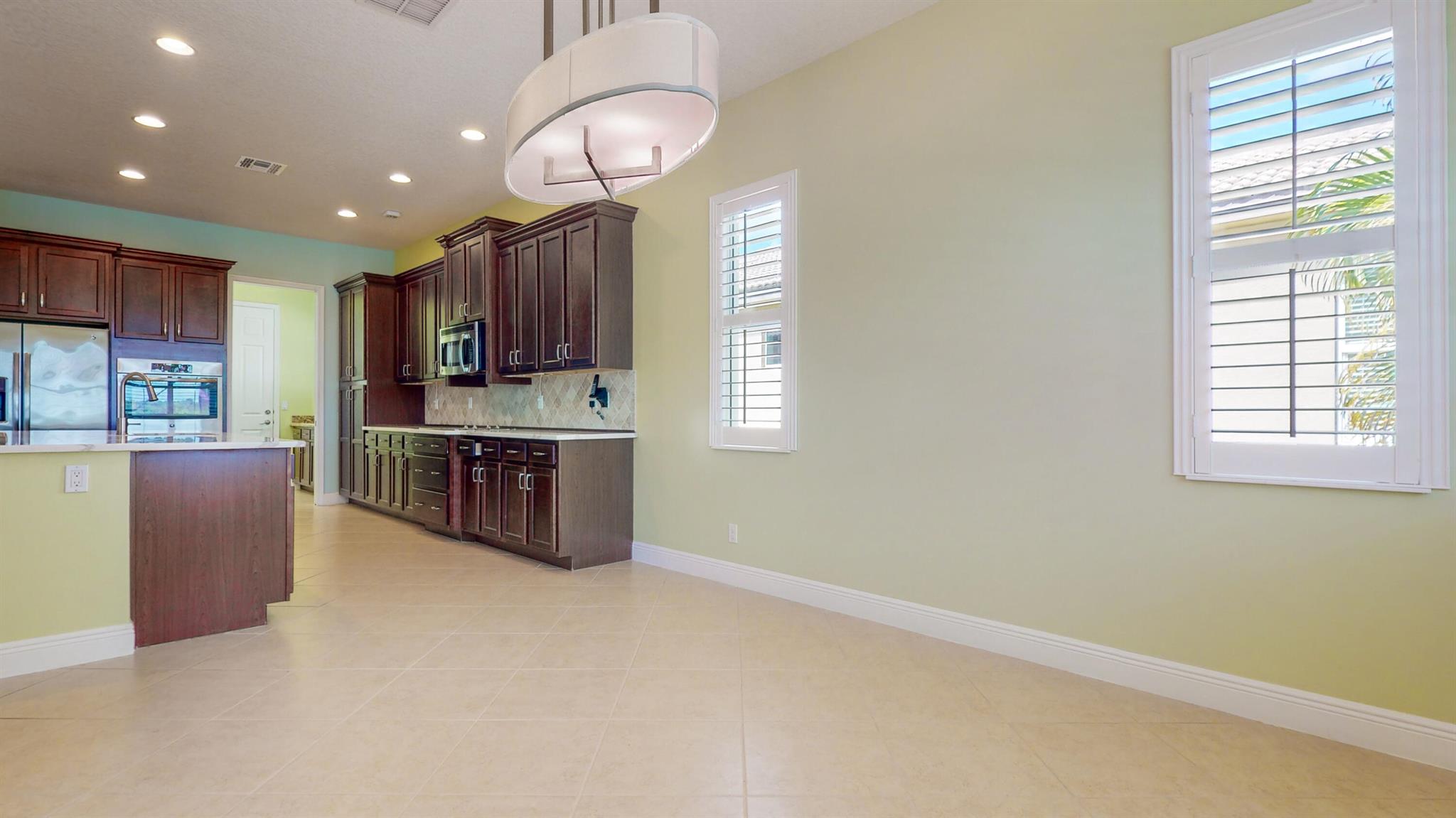 12020 SW Oakwater Court