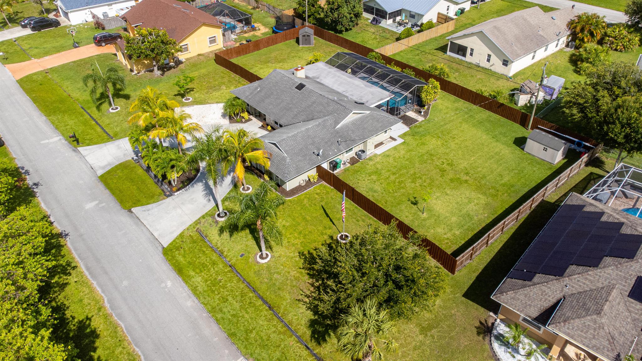 2471 SE Shell Avenue