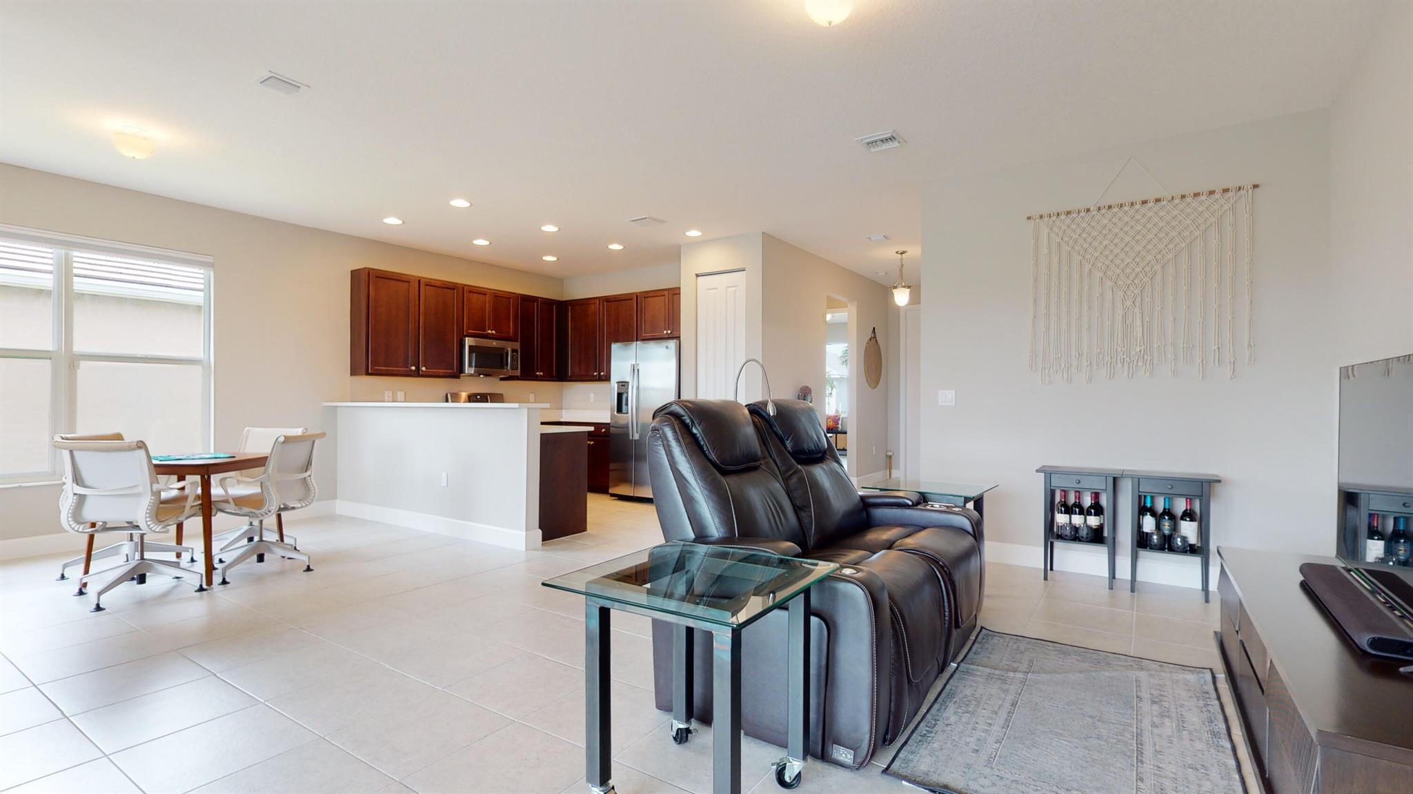 11816 SW Silverlake Falls Drive