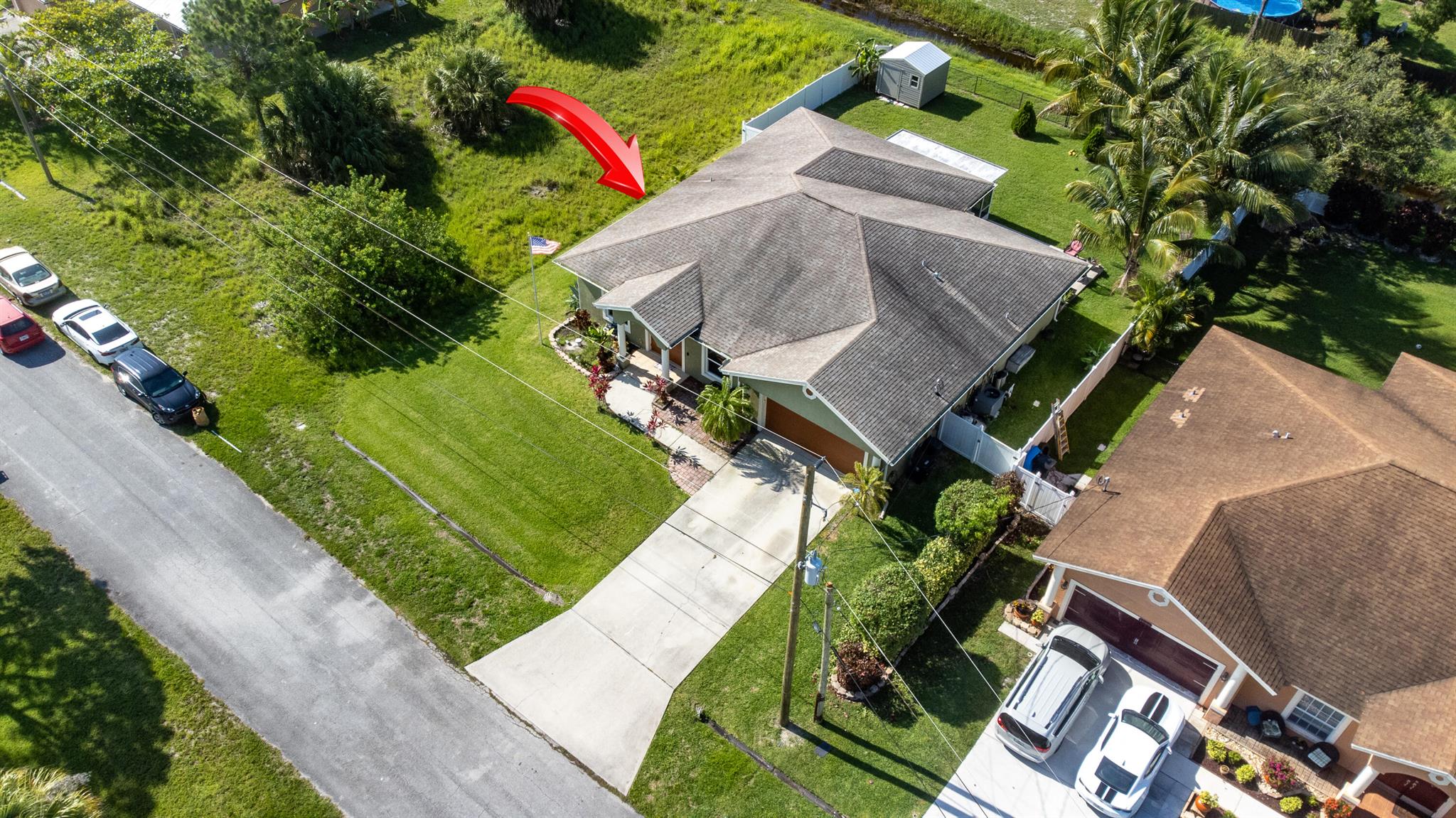 1080 SW Romaine Lane