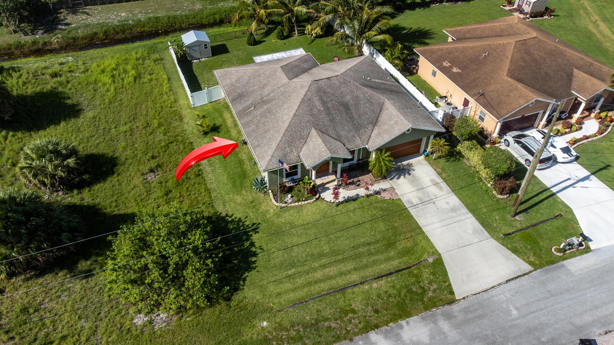 1080 SW Romaine Lane
