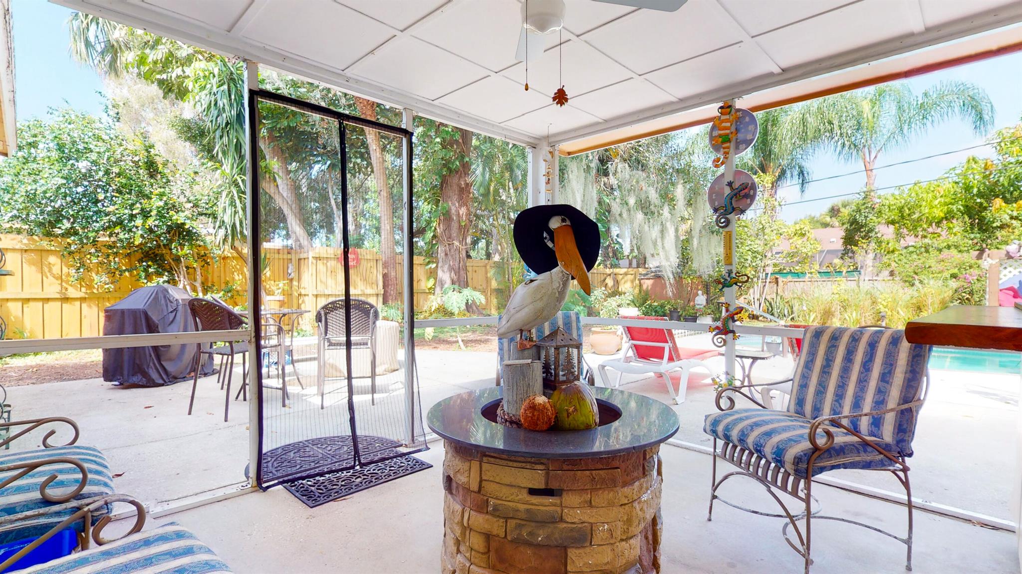 1009 Beach Court