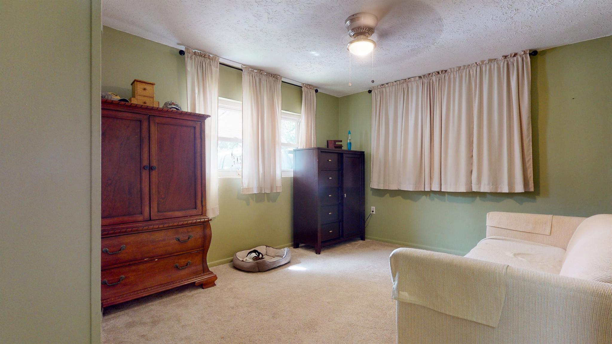 1009 Beach Court