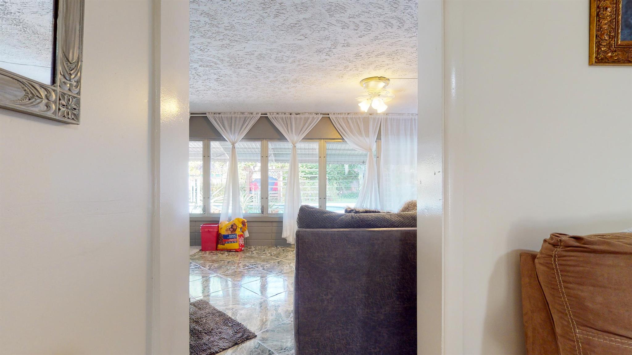 1009 Beach Court